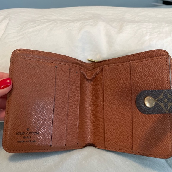 CA0968 Louis Vuitton Compact Zip Monogram Canvas Bifold Wallet Brown - Picture 10 of 12